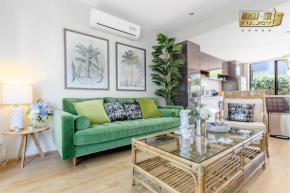Hotels in Burwood
